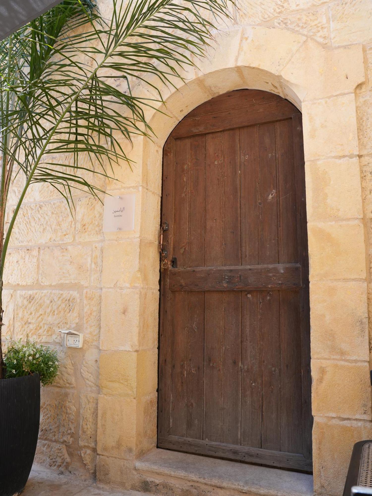 Farah Locanda Ramallah Esterno foto
